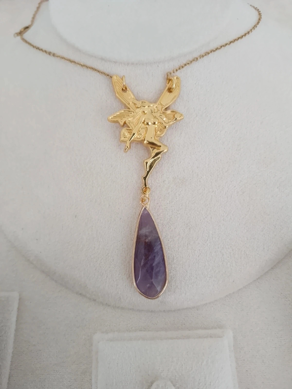 Collier fée avec pierre d'améthyste 💜.